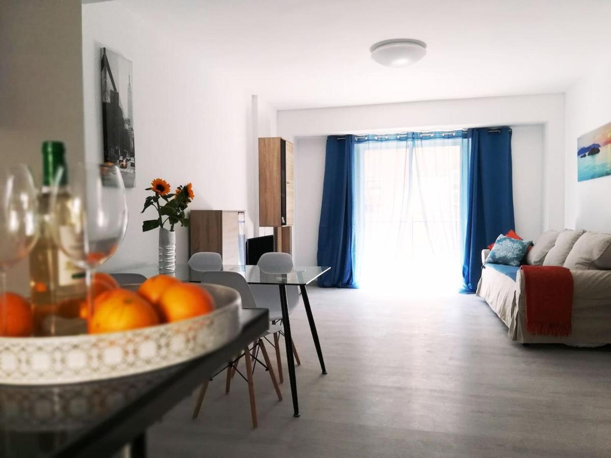 3 Bedroom 150 M From The Beach Торевьиа Экстерьер фото